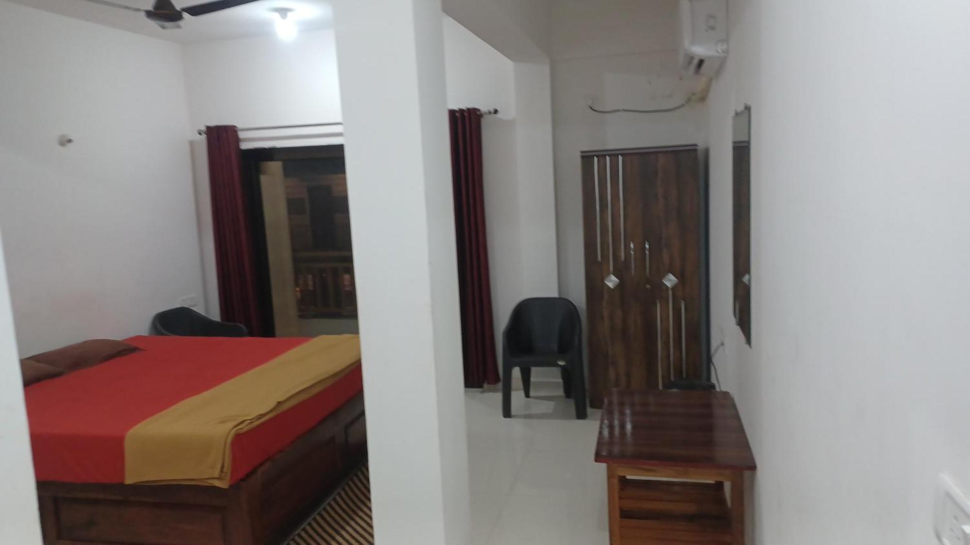 Prakash Holiday Inn Arambol Ngoại thất bức ảnh
