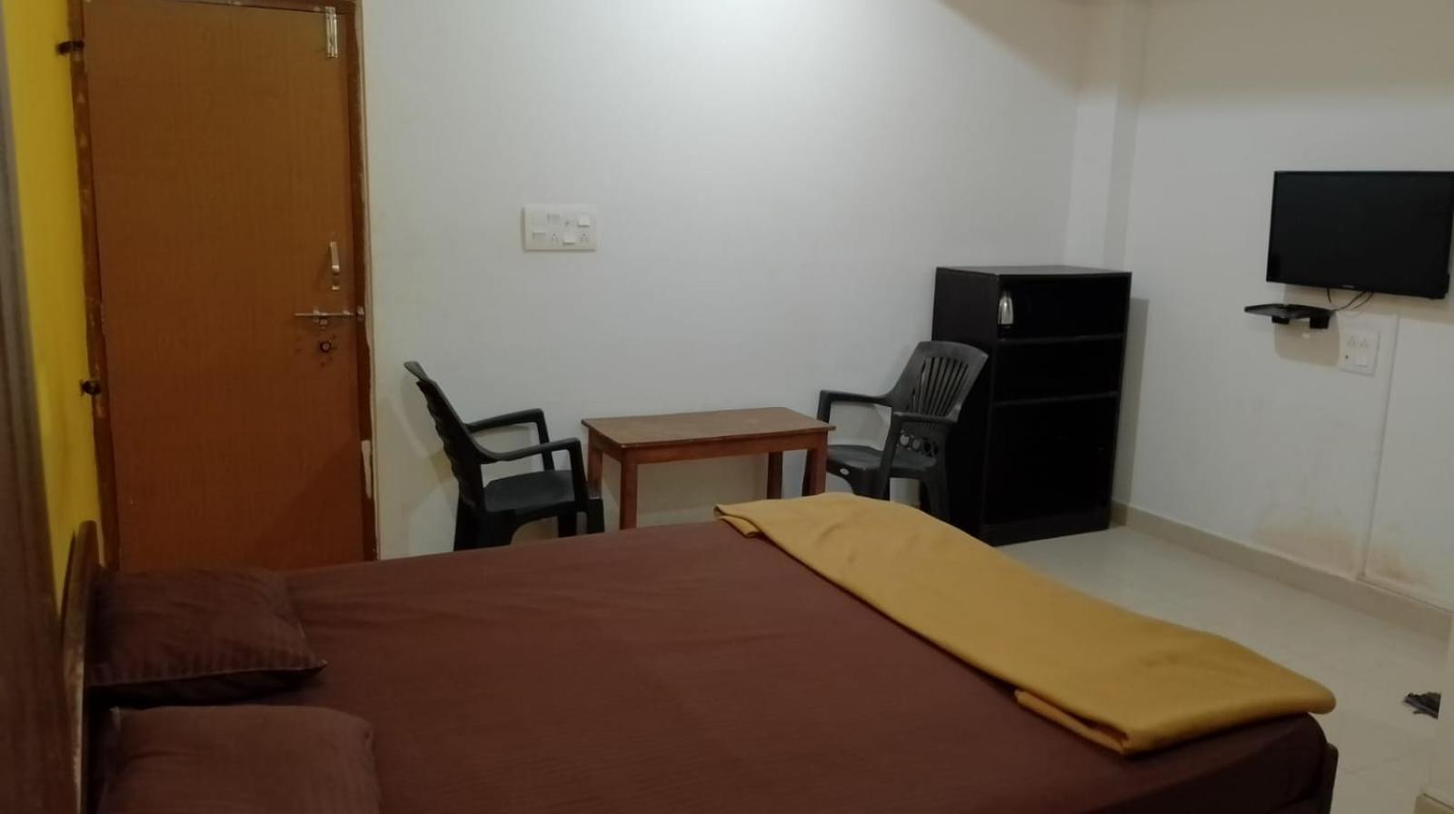 Prakash Holiday Inn Arambol Ngoại thất bức ảnh
